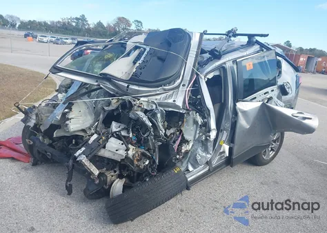 2024 Toyota Rav4 Xle из США, поврежденный, VIN JTMW1RFV2RD125263